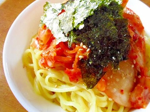 キムチ　冷やしラーメン（ごまだれ）